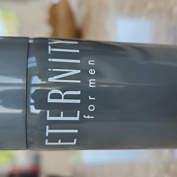 Calvin Klein Eternity for Men Shower Gel - New, 5 oz - Picture 2 of 5